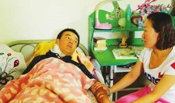 Nha 3 nguoi nhiem doc nieu, giat minh nguyen nhan tu mon bo duong