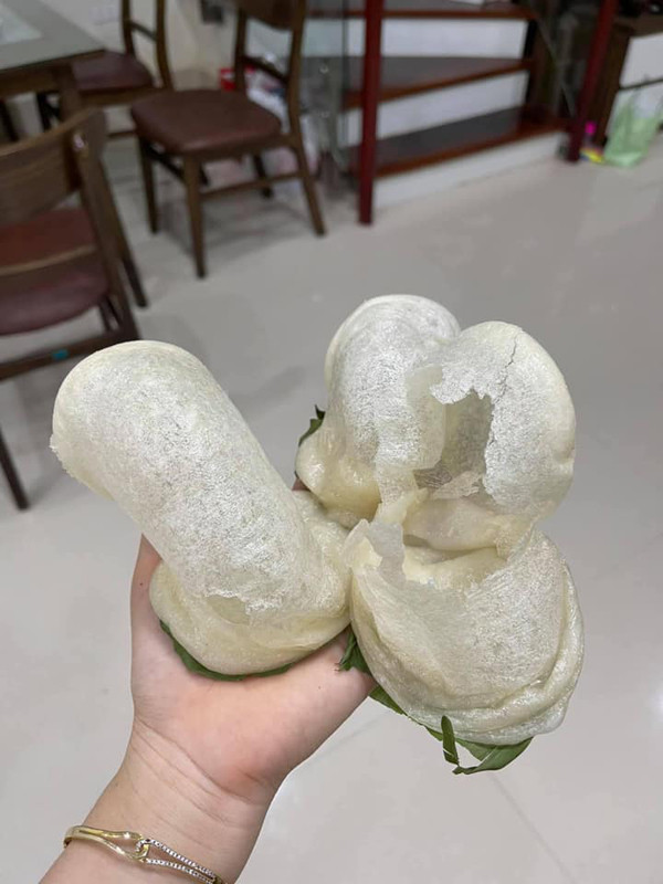 Xắn tay vào bếp song không phải ai cũng đủ khéo léo để cho ra mắt siêu phẩm. Dạo quanh hội nhóm hơn 1 triệu thành viên, không khó bắt gặp hình ảnh những món ăn thảm họa.