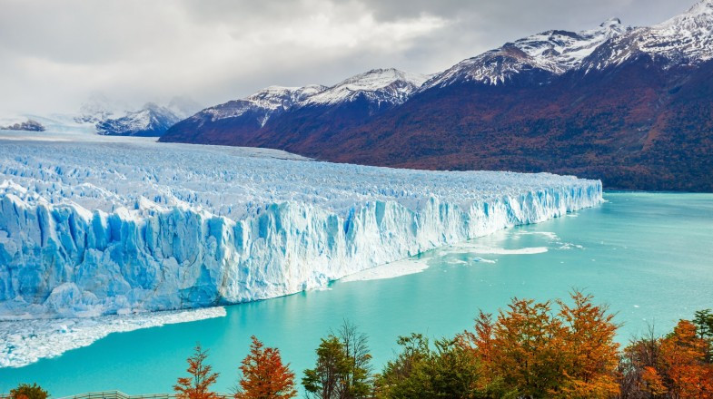 Vẻ đẹp tuyệt mĩ của sông băng Perito Moreno gây ấn tượng mạnh với các nhiếp ảnh gia cũng như những người mê du lịch.