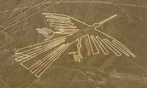 Đến nay, giới nghiên cứu vẫn chưa thể giải mã mục đích tạo ra những hình vẽ khổng lồ, bí ẩn này của người Nazca. Một số giả thuyết cho rằng, nền văn hóa này tạo ra chúng vì mục đích tôn giáo, thiên văn học, hay thậm chí đó là bãi đáp UFO của người ngoài hành tinh.