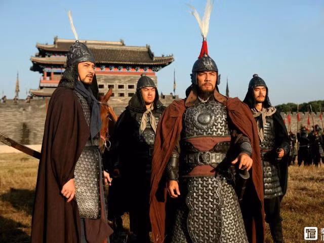 Vận dụng những điều học được trong binh thư, Viên Sùng Hoán lập nhiều phòng tuyến vững chắc như Ninh Viễn, Cẩm Châu để chống lại quân Nữ Chân. Thêm nữa, ông cũng cho đắp thành cao, hào sâu, bố trí nhiều đại bác. Với phòng thủ mạnh và kiên cố như vậy, Viên Sùng Hoán chỉ huy binh sĩ trụ vững trước các cuộc tấn công của kẻ địch.