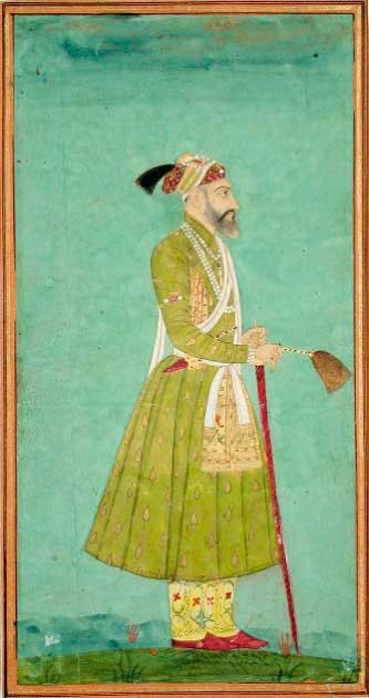 Theo các ghi chép, ngọc lục bảo Mughal được chạm khắc dưới triều đại của Aurangzeb - hoàng đế Mughal cuối cùng của Ấn Độ. Ông hoàng này cai trị đất nước từ năm 1658 - 1707.
