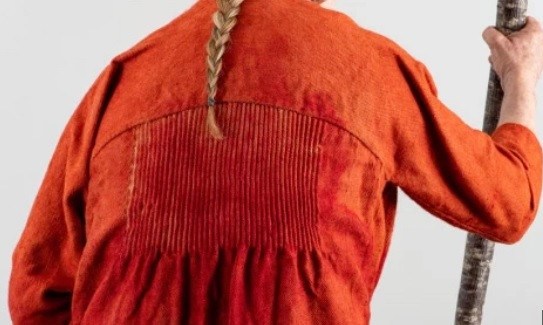 Ông Grav làm việc với Thomas Foldberg - nghệ sĩ trang điểm trong ngành công nghiệp phim ảnh ở Đan Mạch, để khiến hình ảnh phục dựng gương mặt của bà Tora sống động như thật.