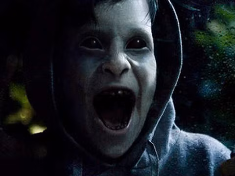 Ông Bethel không phải là người duy nhất gặp những đứa trẻ bí ẩn đó. Một số nhân chứng kể rằng đã gặp những cậu bé có đôi mắt đen láy vô hồn đó nhìn chằm chằm vào mình khi đang dừng xe ở bên đường hay bãi xe.