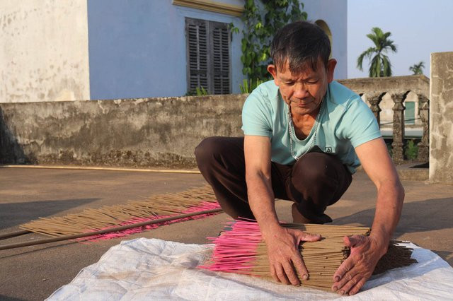 Cuối năm thăm làng nghề hương nổi tiếng bậc nhất xứ Thanh - Hình 7 Cuoi nam tham lang nghe huong noi tieng bac nhat xu Thanh-Hinh-7