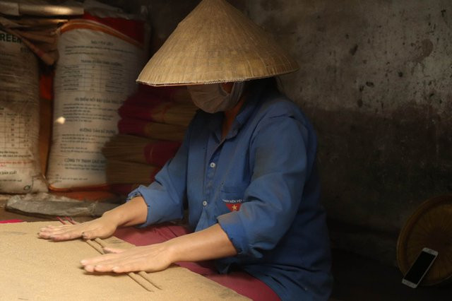 Cuối năm thăm làng nghề hương nổi tiếng bậc nhất xứ Thanh - Hình 3 Cuoi nam tham lang nghe huong noi tieng bac nhat xu Thanh-Hinh-3