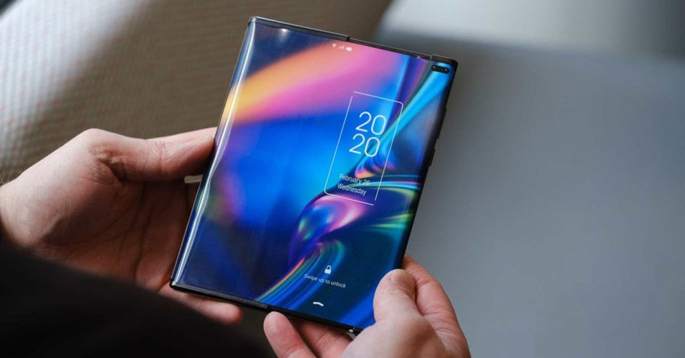 LG từng gây xôn xao dư luận khi công bố thông tin về việc sẽ trình làng mẫu smartphone cuộn Rollable có cách hoạt động tương tự nguyên mẫu Oppo X 2021.