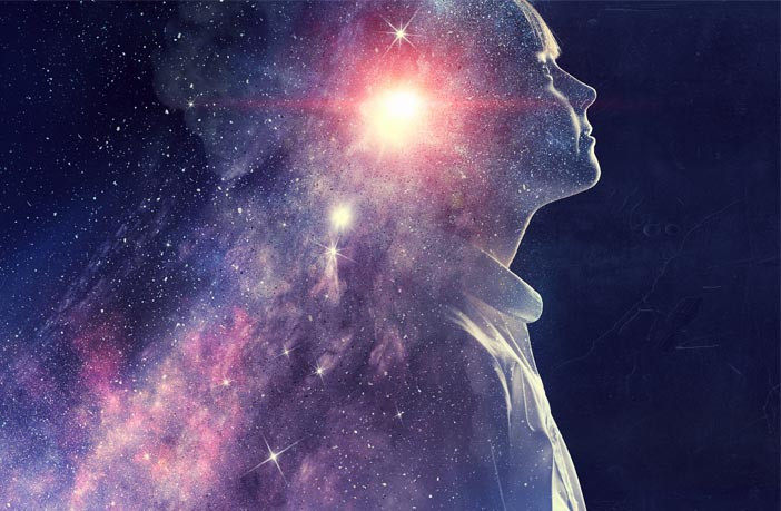 Các học giả Hy Lạp phân chia giấc mơ tiên tri làm 3 loại bao gồm: nằm mơ thấy trước các sự kiện sẽ diễn ra trong tương lai; nằm mơ thấy các biểu tượng, con số bí ẩn cần được giải mã; gặp gỡ, trò chuyện với thần linh, hồn ma của người thân, bạn bè.