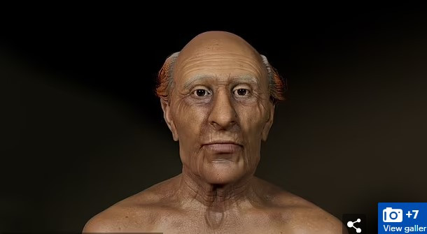 "Chúng tôi chụp cắt lớp vi tính để xác định hình dáng 3D của hộp sọ và đưa vào hệ thống máy tính. Sau đó, chúng tôi nạp vào một cơ sở dữ liệu về giải phẫu gương mặt và thay đổi cho phù hợp với hộp sọ. Về cơ bản, chúng tôi xây dựng gương mặt thông qua cấu trúc cơ, các lớp mỡ và cuối cùng là lớp da", giám đốc Wilkinson giải thích chi tiết quá trình phục dựng gương mặt pharaoh Ramesses II.