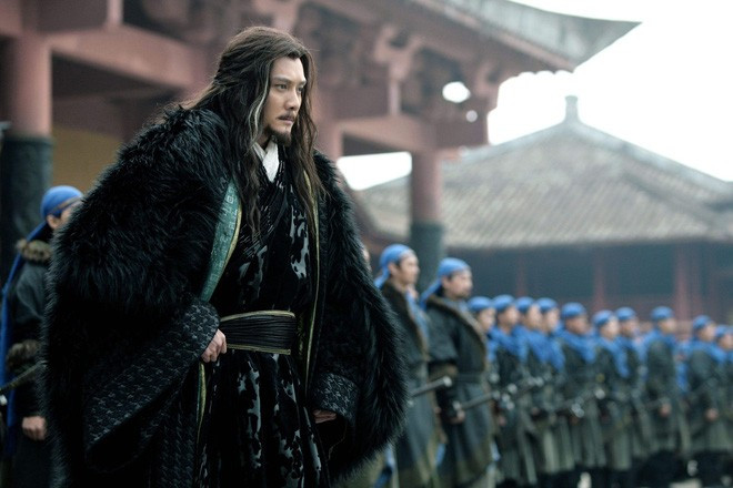 Theo đó, Hạng Vũ từ chối cơ hội vượt sông Ô Giang để có thể sang Giang Đông an toàn, tìm cơ hội báo thù, rửa hận.