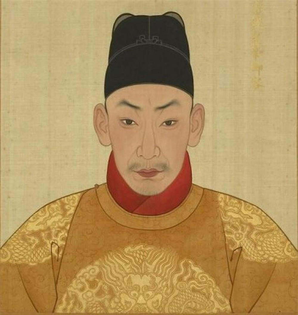 Giống như nhiều hoàng đế, bên cạnh việc chăm lo xử lý chuyện triều chính, Minh Thế Tông dành thời gian cho thú vui riêng.