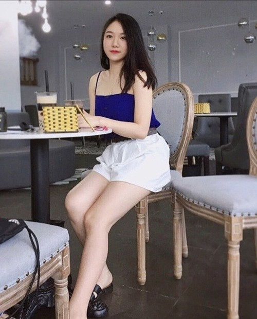 Cô giáo hút ngàn lượt theo dõi nhờ bức ảnh ngủ gật cực duyên - Hình 3 Co giao hut ngan luot theo doi nho buc anh ngu gat cuc duyen-Hinh-3