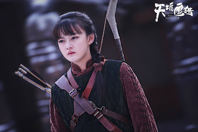 Không chỉ thành công ở mảng điện ảnh, Văn Kỳ còn được yêu thích khi thể hiện vai diễn Thái Qua trong Thiên khanh ưng liệp đóng cùng Vương Tuấn Khải.