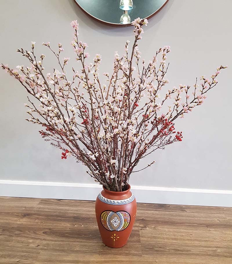 Tet nha giau, binh anh dao trai vu, hang ngoai xach tay gia chuc trieu-Hinh-3