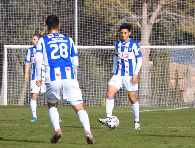 Van Hau vao san, Heerenveen tiep tuc co chien thang