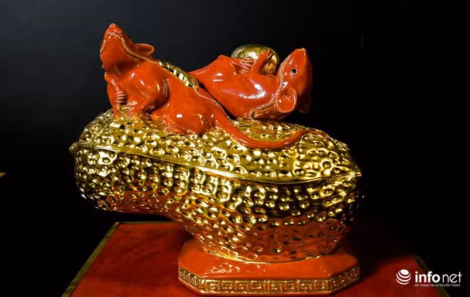 Theo anh Tự: "Kỳ linh Canh Tý" có 2 phiên bản chính, mỗi phiên bản được sản xuất thành 100 sản phẩm.