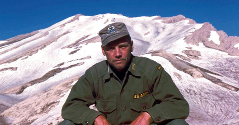 Năm 1964, Quân Giải phóng tấn công một trại lính Phòng vệ Dân sự (CIDG) tại Tịnh Biên. Lauri Törni đã chỉ huy lực lượng trong trại thoát khỏi vòng vây quân giải phóng. Sau chiến tích này, Lauri Törni nhận được hai Huy chương Trái Tim Tím và Huy chương Ngôi Sao Đồng.