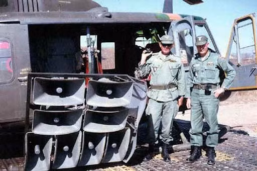 Chiến dịch thoáng qua nghe có vẻ hay. Nhưng người Mỹ không hiểu người Việt, không hiểu văn hóa tâm linh của đất nước ta, khiến chiến dịch này trở thành một màn kịch vụng về, tốn kém.