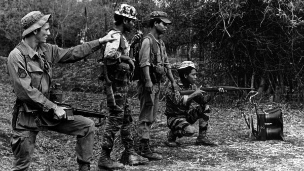 Trong chiến dịch này, quân đội Mỹ lợi dụng tâm lý mê tín dị đoan, sợ hãi ma quỷ và thờ phụng các linh hồn người chết. Họ sản xuất các đoạn nhạc, đoạn thoại… mô tả lại những âm thanh ma quái, để "dọa ma" binh lính ta.