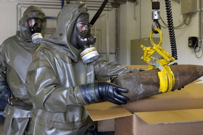 Nhưng đến thời điểm đó Mỹ mới chỉ tài trợ cho vài nước như Gruzia, Ukraine, Uzbekistan,... Phải tới 2012 mới bắt đầu tài trợ cho Nga lần đầu. Nhờ sự chung tay của các nước, tới ngày 27/9/2017 Nga đã hoàn thành nghĩa vụ tiêu hủy toàn bộ 100% kho vũ khí hóa học của mình, thậm chí lần này còn vượt trước thời hạn năm 2018.