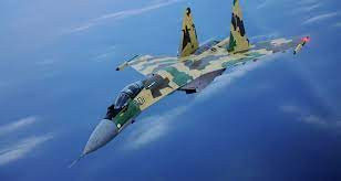 Ngoài ra, Su-35 còn có một lợi thế khác là sở hữu hệ thống gây nhiễu radar L175M Khibiny. Trong khi radar AESA của Mỹ được cho là có khả năng chống nhiễu thì radar trong tên lửa AIM-120 không thể làm điều này.