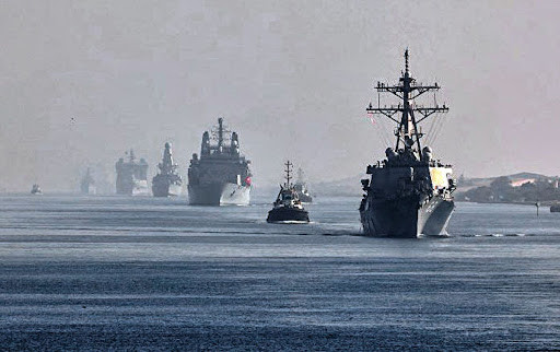 Chuyến thăm của tàu chiến HMS Richmond nhằm tái khẳng định chiến lược hướng về Ấn Độ Dương - Thái Bình Dương của Vương quốc Anh và cam kết của Anh trong việc mở rộng mối quan hệ quốc phòng với các đối tác chủ chốt trong khu vực. Nguồn ảnh: UKnavy/TTXVN.