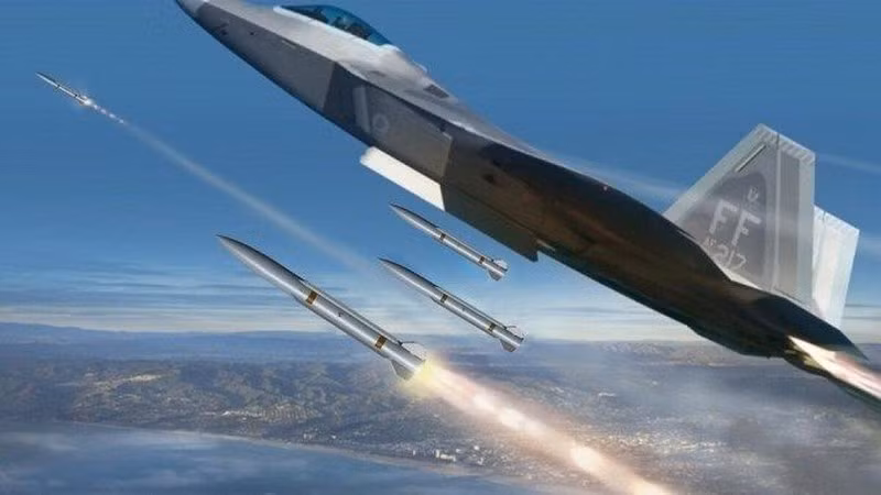 Liệu nó có thể thực sự cạnh tranh với những công nghệ tiến bộ của Mỹ trong khu vực? Chẳng hạn, Không quân Mỹ thành công trong việc cho các phi công con người phối hợp với các phi công AI để tối ưu hóa hiệu suất chiến đấu.