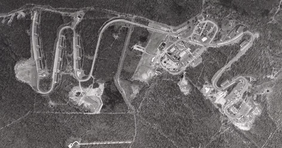 Báo Bưu điện Washington dẫn lời các cựu quan chức Mỹ và giới phân tích phương Tây cho biết, tại một cơ sở quân sự bí mật ở phía Tây Nam Trung Quốc, một siêu máy tính đang hoạt động ngày đêm, mô phỏng sức nóng và lực cản của các tên lửa siêu thanh đang tăng tốc trong khí quyển.