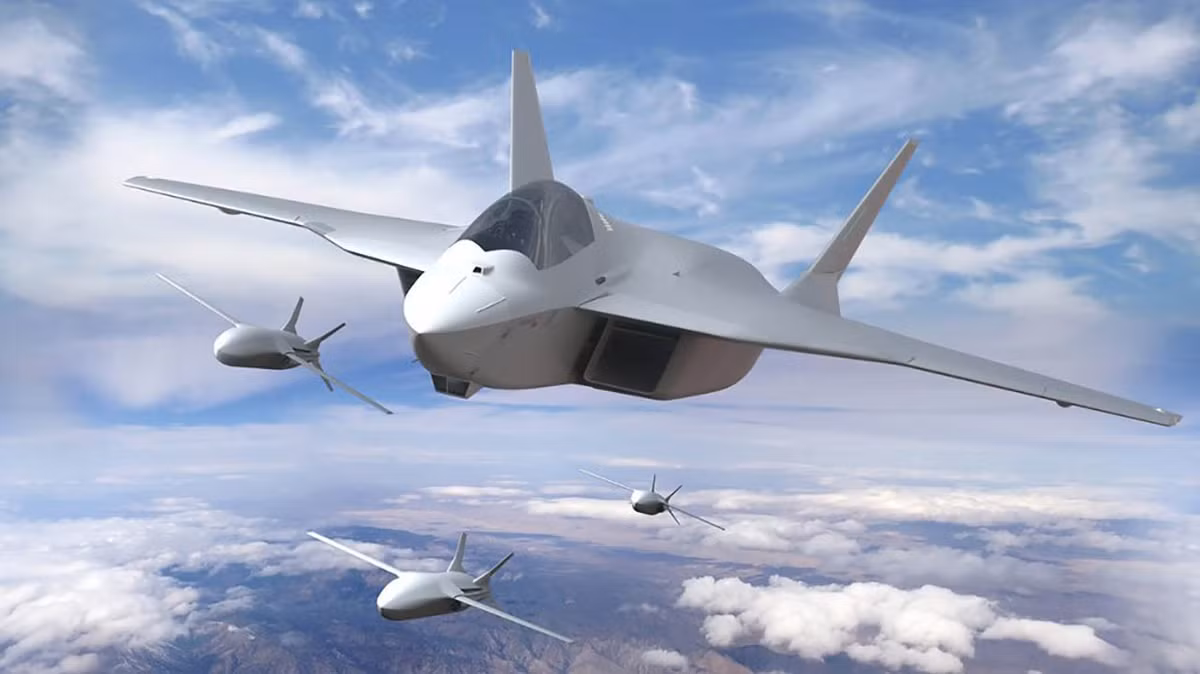 Đặc biệt, Tempest cũng có thể điều hành hoặc chỉ huy một nhóm máy bay không người lái và phối hợp tác chiến, điều này sẽ cho khiến phòng không của đối phương không thể xác định được mục tiêu chính cần tiêu diệt và gặp rối loạn khi bị tấn công.