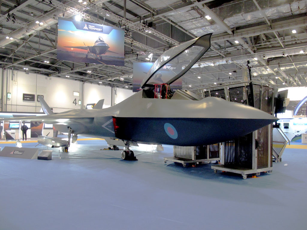 Bộ Quốc phòng Anh đã giới thiệu một mô hình máy bay chiến đấu thế hệ thứ 6 Tempest tại Triển lãm hàng không Farnborough năm 2018. Đó được xem là một bước đi trong chiến lược hàng không quốc gia mới của London.