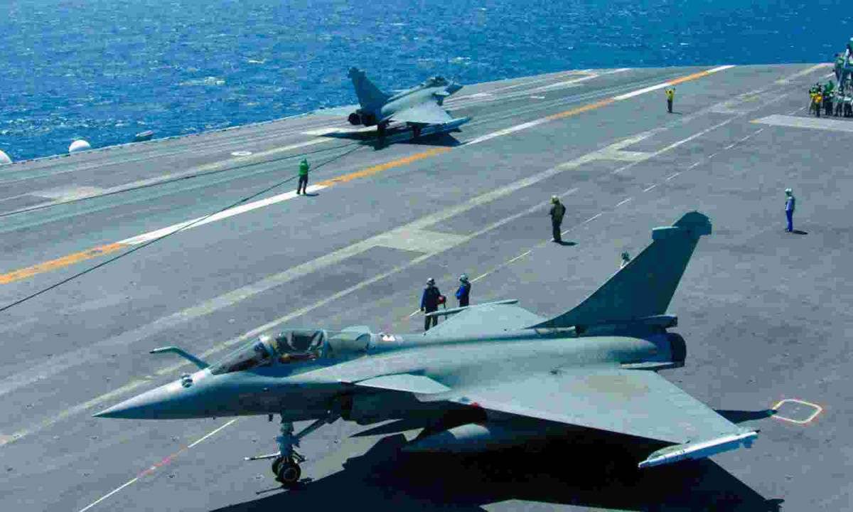 Bộ trưởng Parly cho rằng tàu sân bay thứ hai của Ấn Độ sẽ sớm hoàn thành và máy bay Rafale được phục vụ trên con tàu này là rất cần thiết. Pháp thể hiện thái độ cởi mở và sẵn sàng cung cấp bất kỳ loại Rafale nào khác nếu như Ấn Độ có nhu cầu.