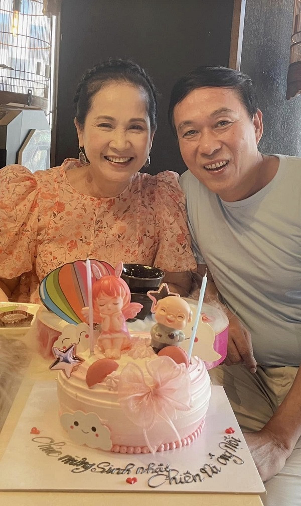 NSND Lan Huong tiet lo ve moi tinh lon cua cuoc doi-Hinh-2