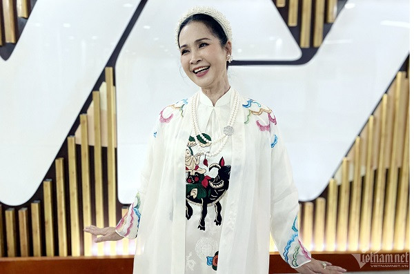 NSND Lan Huong tiet lo ve moi tinh lon cua cuoc doi-Hinh-5