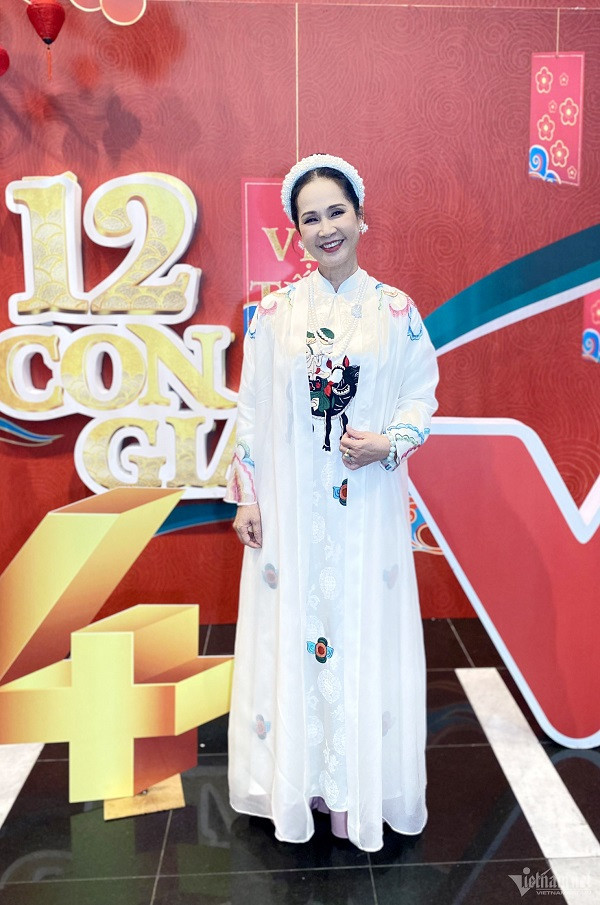 NSND Lan Huong tiet lo ve moi tinh lon cua cuoc doi-Hinh-3