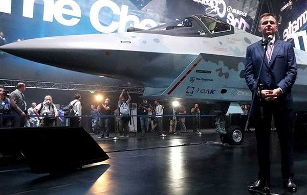 Theo báo chí Nga, khả năng điều hướng vượt trội và cơ động ấn tượng của tên lửa RVV-MD2 đã đưa nó vượt lên trên các hệ thống tên lửa không chiến trong tầm nhìn khác ở phương Tây. 