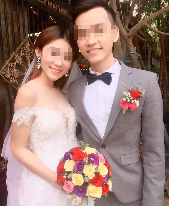 Chưa thể tìm được cách thuyết phục gia đình nên L. và Th. đã chọn lánh đến một nơi ở khác mong mọi chuyện sẽ dần lắng xuống nhưng vẫn không ngừng khát khao có thể trở thành vợ, chồng của nhau một cách danh chính ngôn thuận. Và đến ngày 17/12 vừa qua, dân mạng Việt đã vô cùng kinh ngạc khi biết được thông tin L. và Th. đã chính thức làm đám cưới. Bằng chứng của những thông tin này chính là loạt ảnh chụp trong đám cưới của cặp đôi dọa tự tử vì bị gia đình ngăn cấm do chính những vị khách đến dự đám cưới công khai lên Facebook.