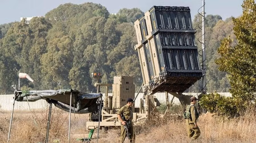 Tuy nhiên sự hợp tác chung của Mỹ và Israel được các chuyên gia tin rằng nhằm theo đuổi mục tiêu cấp bách hơn nhiều, đó là tạo ra một hệ thống phòng không tầm xa mục đích nhằm cạnh tranh với S-400.