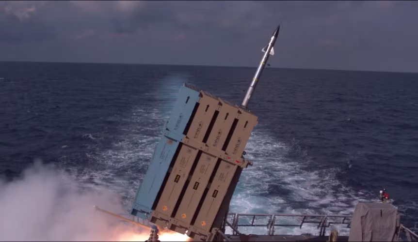 Điều đáng chú ý nữa là hồi năm 2019 có thông tin cho biết Mỹ đã tài trợ Israel 1,4 tỷ USD để nghiên cứu phát triển hệ thống phòng không Iron Dome nâng cấp.