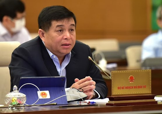 Ngày đi làm trở lại sau khi cách ly Covid-19, Bộ trưởng Nguyễn Chí Dũng nói gì? - Hình 4 Ngay di lam tro lai sau khi cach ly Covid-19, Bo truong Nguyen Chi Dung noi gi?-Hinh-4