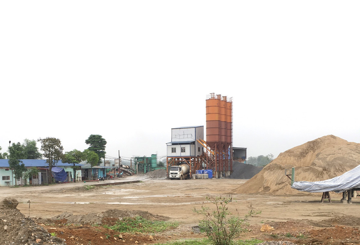 Tram tron be tong sai pham, van hoat dong bat chap lenh thao do