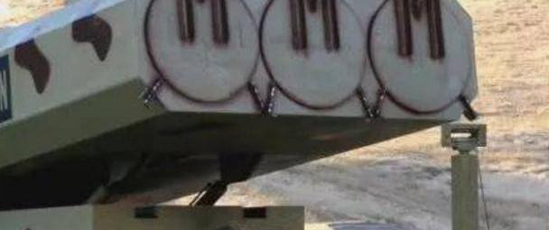 Golan-1000 bắn đạn pháo phản lực không có điều khiển, tầm bắn xa nhất của đạn là 12 km; tuy nhiên pháo phần lớn sử dụng phương pháp bắn ngắm trực tiếp (trận địa đặt pháo nhìn thấy mục tiêu và pháo thủ chọn điểm ngắm trực tiếp trên mục tiêu).