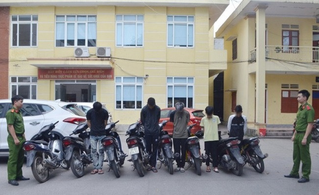 Tom gon nhom thanh nien chuyen trom cap tai san o Nghe An-Hinh-2