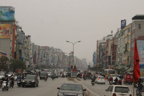 3. Đường Kim Liên – Ô chợ dừa Đường Kim Liên - Ô chợ dừa, Hà Nội có chiều dài 1.088 m, thiết kế theo tiêu chuẩn đường phố chính đô thị, mặt cắt ngang đường là 50 m. Sẽ có 4 làn xe cơ giới, 4 làn xe thô sơ, dải phân cách 5 m và vỉa hè hai bên 16 m.