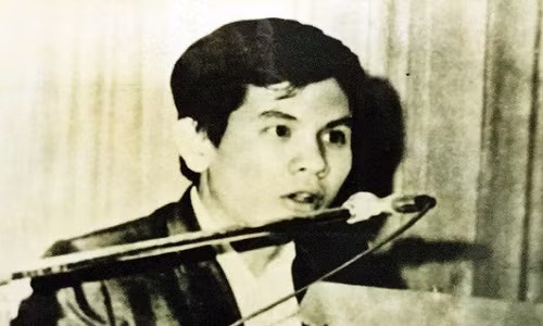 Nguyễn Thái Bình nói chuyện phản đối chiến tranh Việt Nam ở Mỹ - Ảnh tư liệu gia đình.