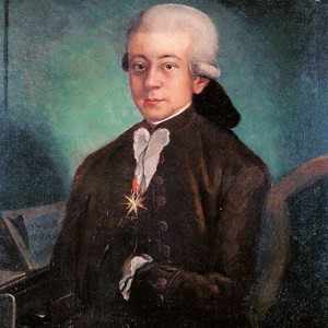 Mozart sớm bộc lộ tài năng âm nhạc khi còn nhỏ. 5 tuổi, ông đã chơi thành thạo đàn violin. Mozart có buổi biểu diễn trước Hoàng gia Áo từ năm 16 tuổi.