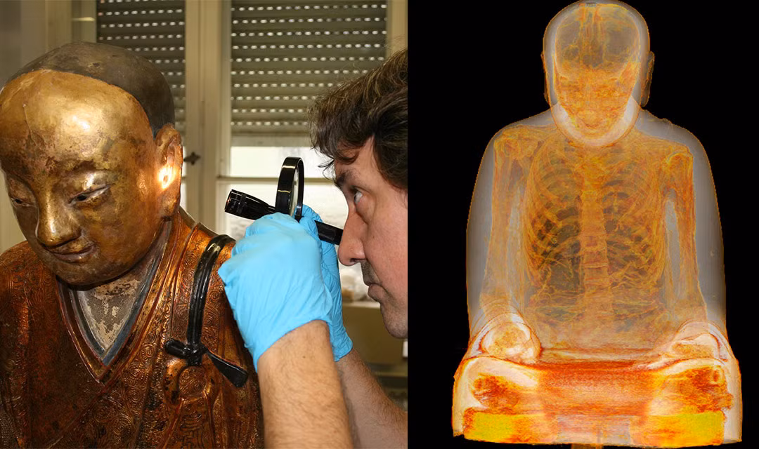 Bên trong bức tượng có những mẫu giấy nhỏ với các ký tự tiếng Trung cổ.