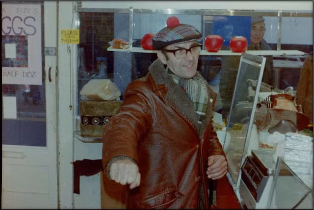 Bên trong một cửa hàng ở thị trấn Aylesbury năm 1980.