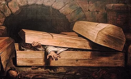 Essie Dunbar là một trong những trường hợp bật nắp quan tài sống lại nổi tiếng thế giới. Câu chuyện kỳ lạ này xảy ra vào năm 1915. Dunbar sống ở Nam Carolina, 30 tuổi, bị một cơn động kinh và được các bác sĩ thông báo tử vong.