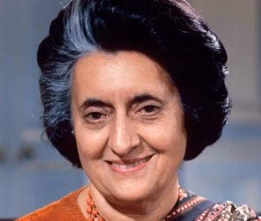 Nữ Thủ tướng Indira Gandhi còn được mọi người nhớ đến với các chiến dịch chống phong trào đòi ly khai của các tín đồ đạo Sikh.