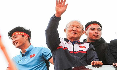 Bầu Đức có công mời HLV Park Hang-seo về dẫn dắt lứa cầu thủ trẻ Việt Nam vừa gây địa chấn ở làng bóng châu Á. Ảnh: CCT